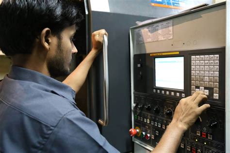 cnc machine maintenance video|cnc machine maintenance training pdf.